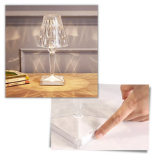 Carica l'immagine nel visualizzatore di Gallery, Lampada da scrivania in cristallo acrilico - Ozerty