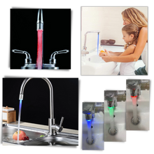 Load image into Gallery viewer, Ugello del rubinetto con sensore di temperatura che cambia colore - Ozerty
