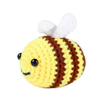 Load image into Gallery viewer, Kit di Animali all'Uncinetto per Principianti -Ape - Ozerty