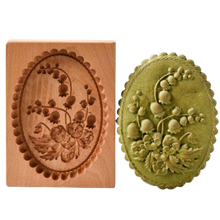 Load image into Gallery viewer, Stampo tagliabiscotti in legno
