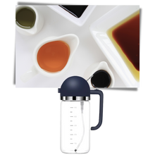 Load image into Gallery viewer, Bottiglia erogatrice di olio Spruzza &amp; Versa - Ozerty

