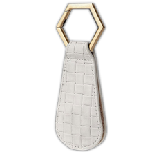 Load image into Gallery viewer, Clip magnetica per cappello per borsa
