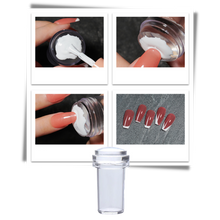 Load image into Gallery viewer, Kit di timbri per nail art in silicone con raschietto - Ozerty
