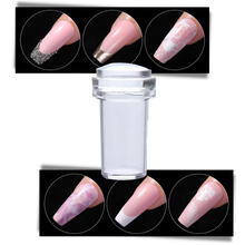 Load image into Gallery viewer, Kit di timbri per nail art in silicone con raschietto - Ozerty

