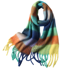 Load image into Gallery viewer, Sciarpa invernale da donna a quadri
