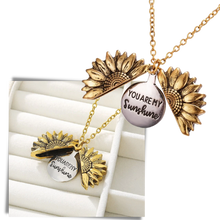 Load image into Gallery viewer, Ciondolo a forma di girasole - Ozerty
