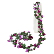 Load image into Gallery viewer, Ghirlanda di rose artificiali
