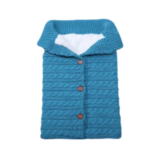 Load image into Gallery viewer, Sacco a pelo per bebè
