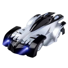 Carica l&#39;immagine nel visualizzatore di Gallery, Auto RC da arrampicata su parete - Ozerty
