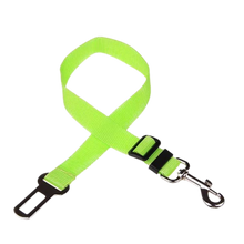 Load image into Gallery viewer, Cintura di sicurezza regolabile e durevole per cani per auto
