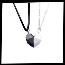 Load image into Gallery viewer, Coppia di collane magnetiche - Ozerty
