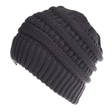 Load image into Gallery viewer, Berretto per coda e chignon
