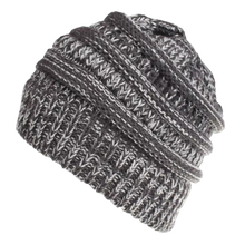 Load image into Gallery viewer, Berretto per coda e chignon
