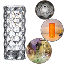 Load image into Gallery viewer, Lampada da tavolo in cristallo di lusso - Ozerty
