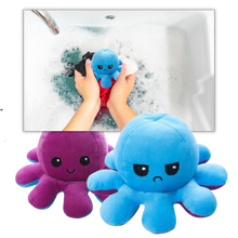 Carica l&#39;immagine nel visualizzatore di Gallery, Mini polpo di peluche reversibile

