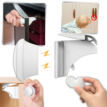 Load image into Gallery viewer, Confezione da 4 serrature magnetiche per armadietti di sicurezza per bambini - Ozerty
