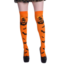Load image into Gallery viewer, Calze Compressori con Design Festivi per Halloween -Pipistrello d&#39;ambra - Ozerty
