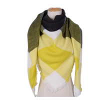 Load image into Gallery viewer, Sciarpa in cashmere a quadri effetto mohair -Varsavia - Ozerty
